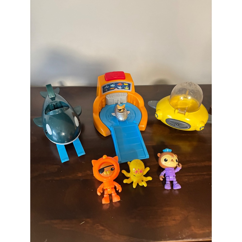 Octonauts Gup-O Whale Gup-D Submarine Octopod Launch Bay Kwazii Tweak Toy Lot